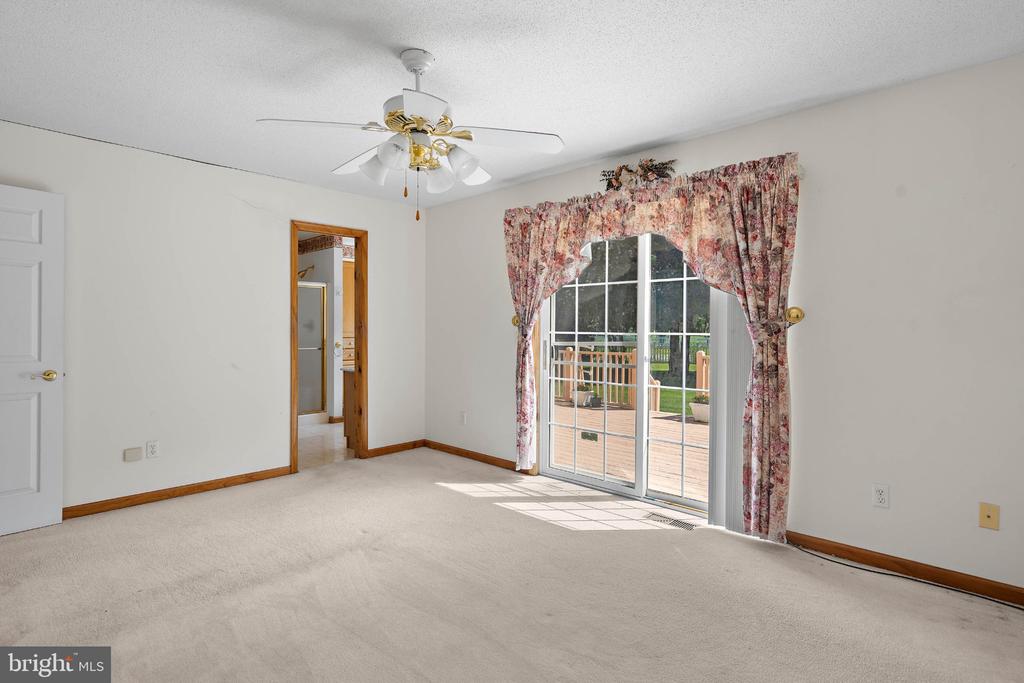 3 NICHOLE DRIVE