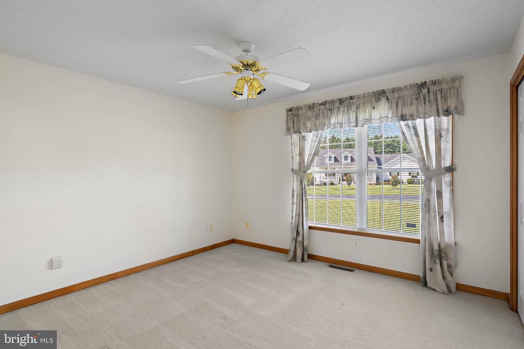 3 NICHOLE DRIVE