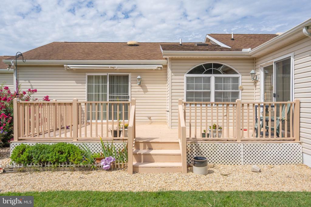3 NICHOLE DRIVE