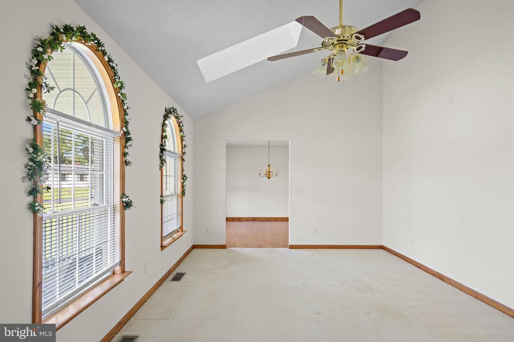 3 NICHOLE DRIVE