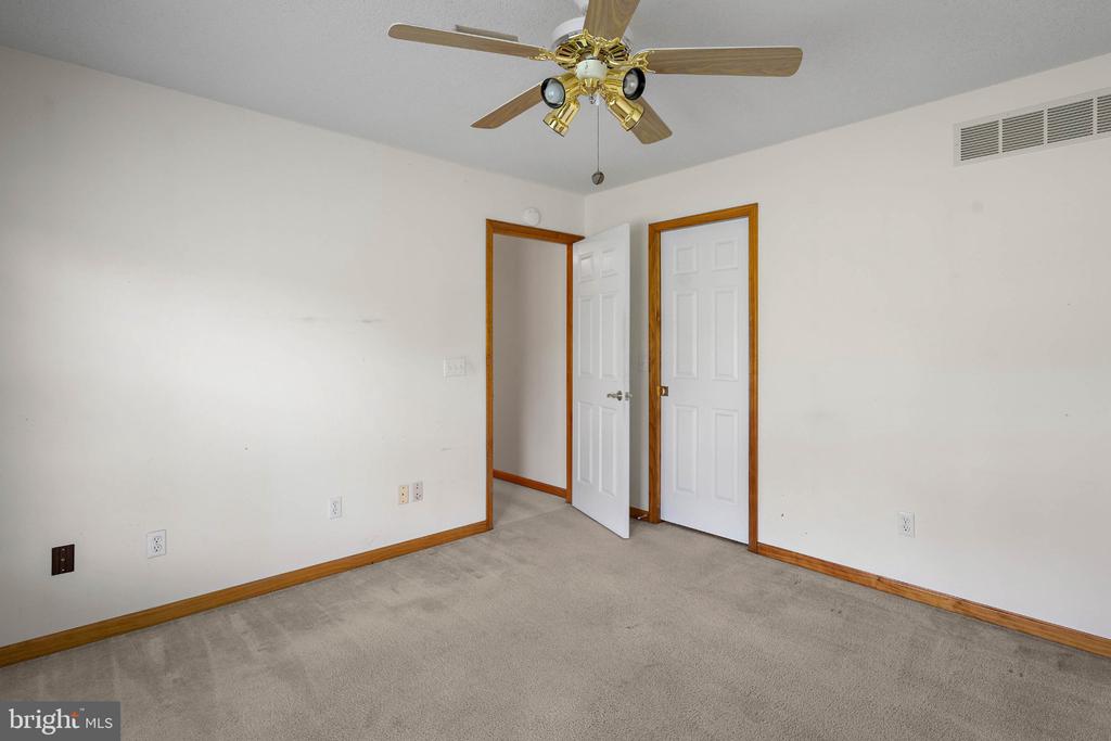 3 NICHOLE DRIVE