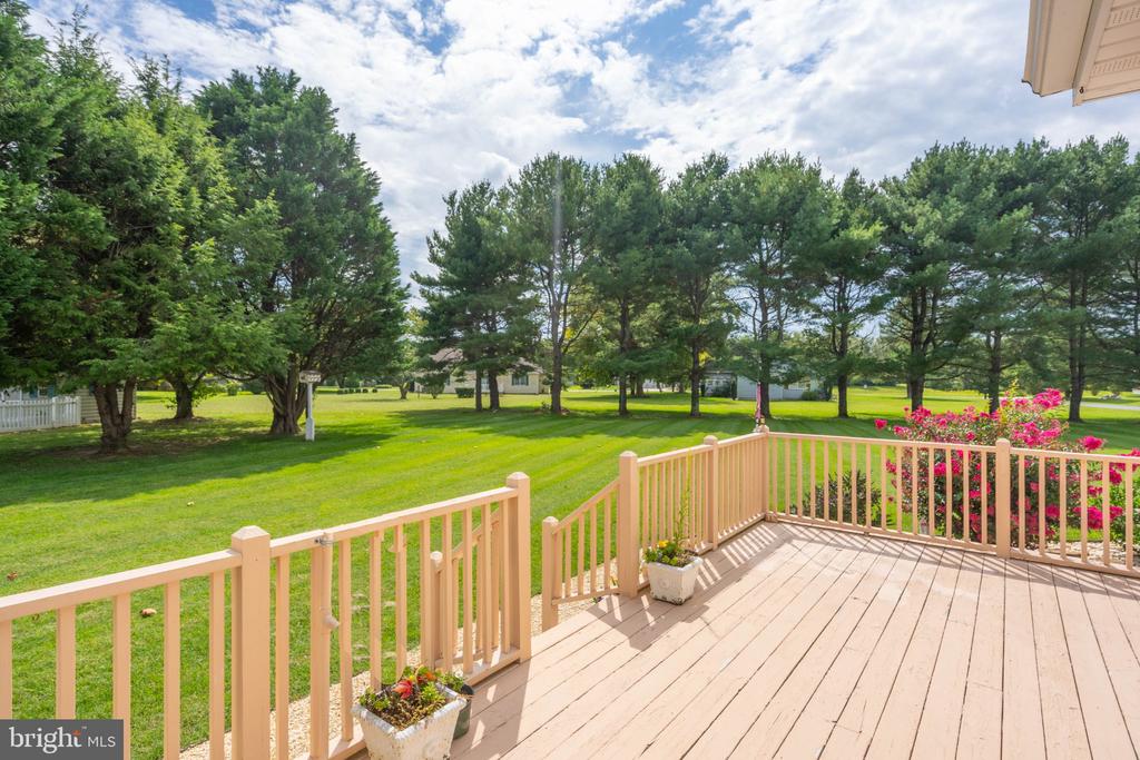 3 NICHOLE DRIVE