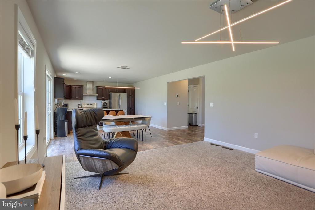 90 CLOVER DRIVE