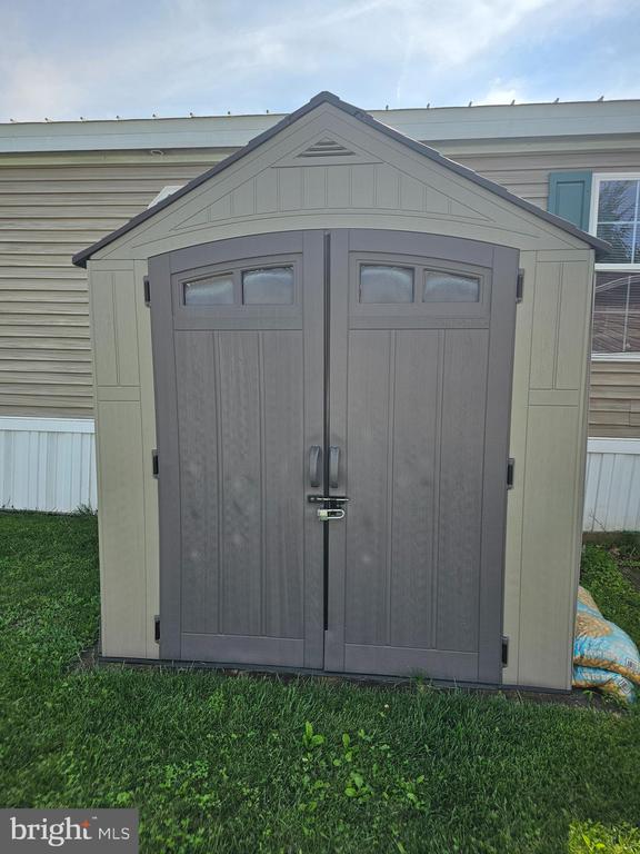 9 SHORT STREET