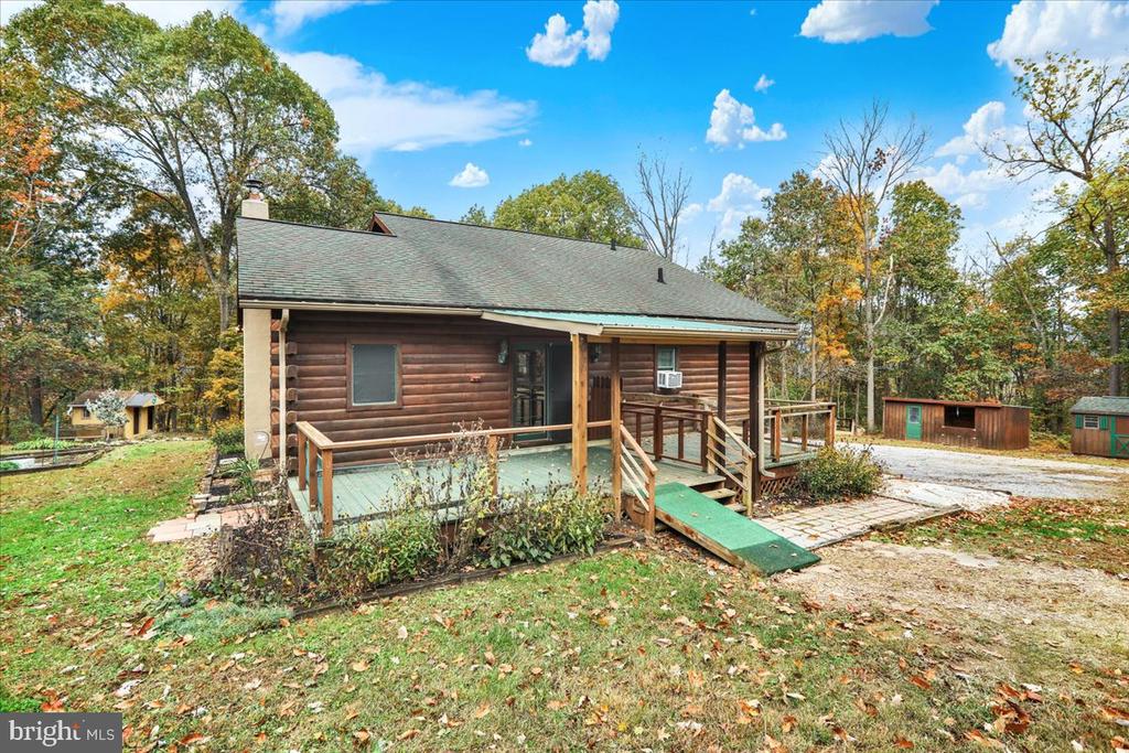 187 OAK LANE