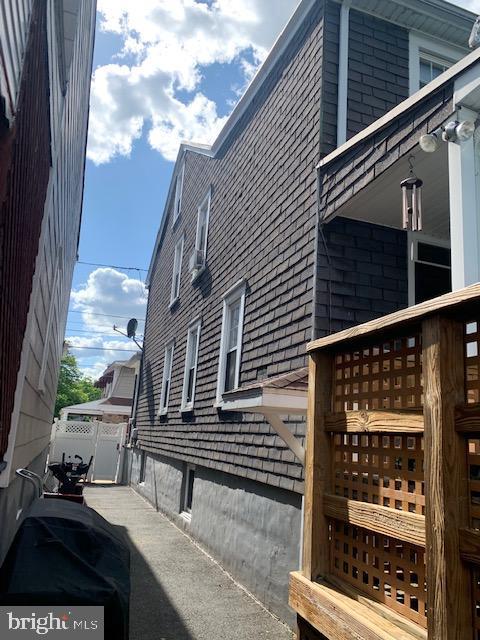 76 ROSE STREET