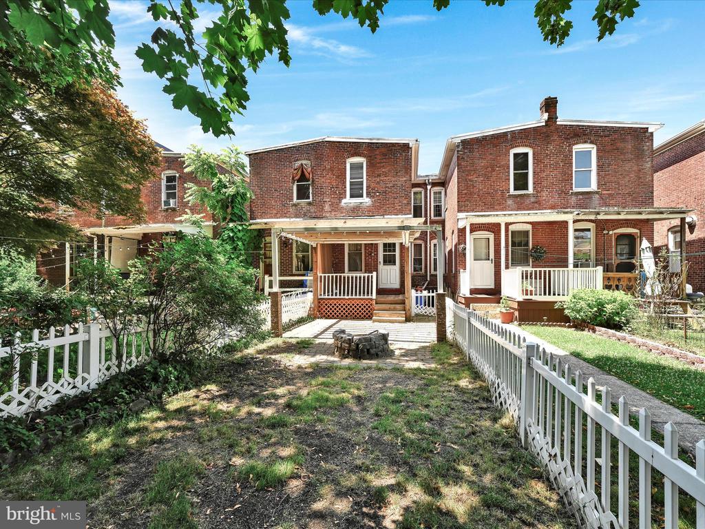 115 S FRONT STREET