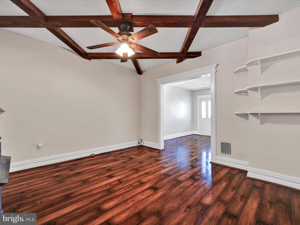 115 S FRONT STREET