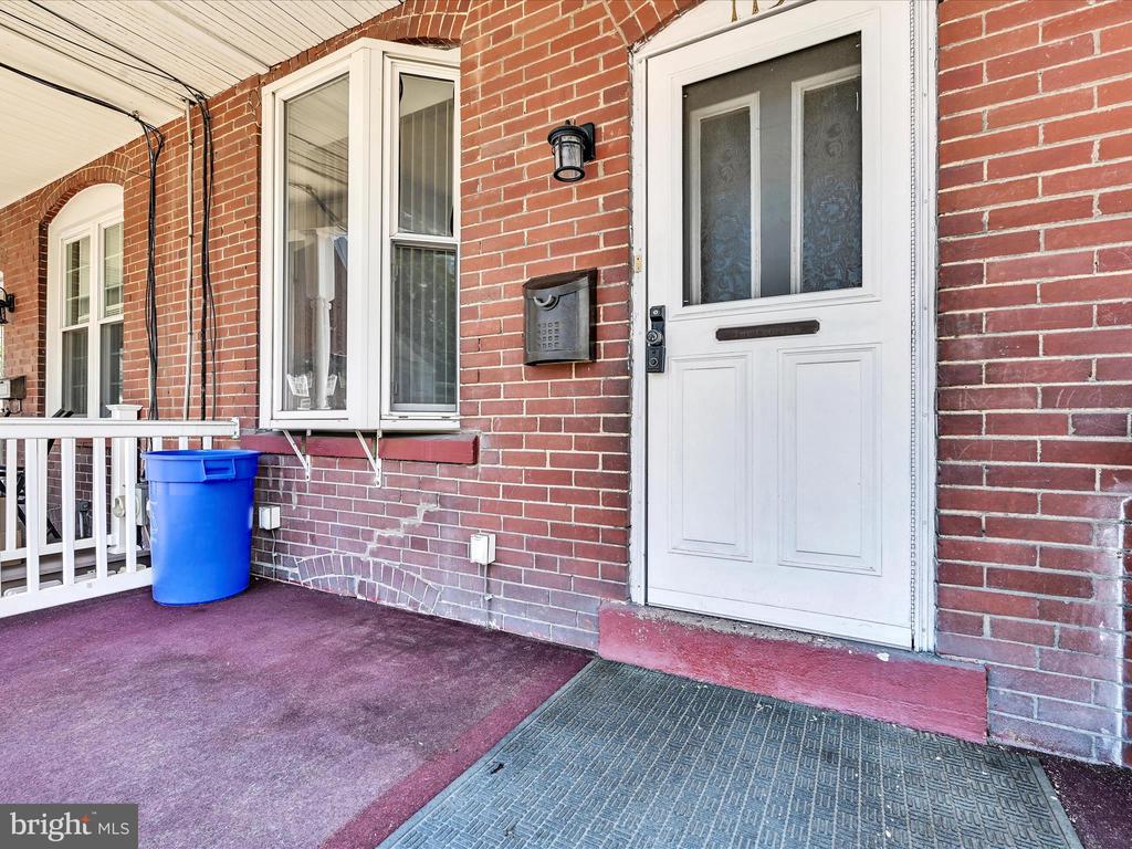 115 S FRONT STREET