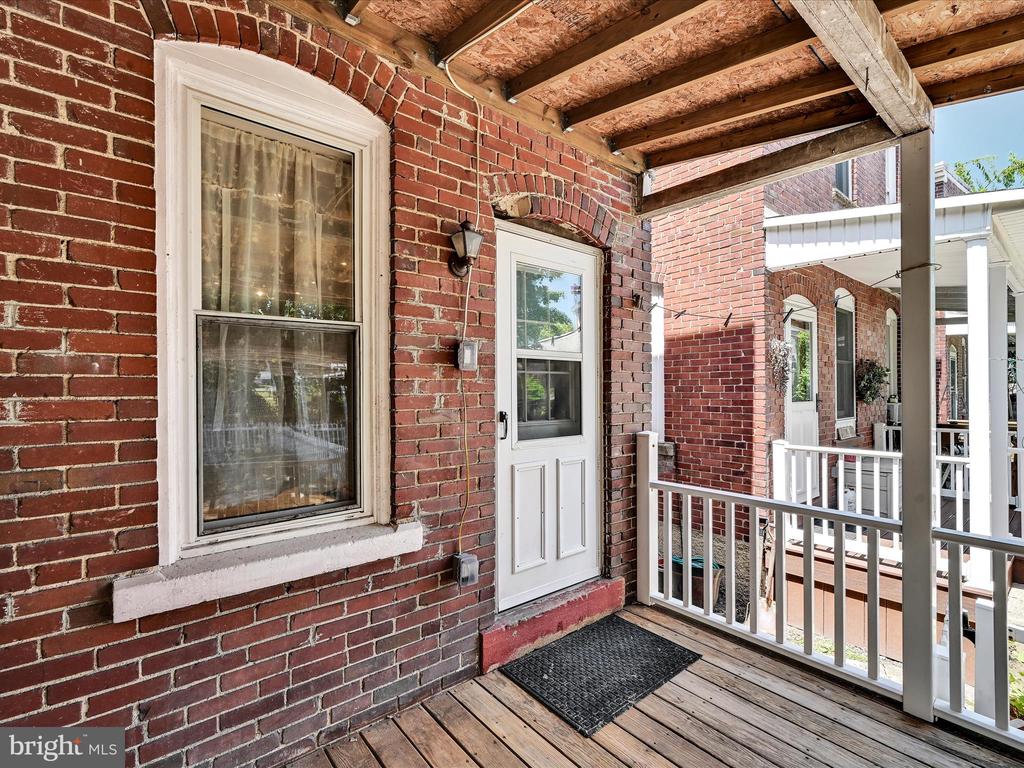 115 S FRONT STREET