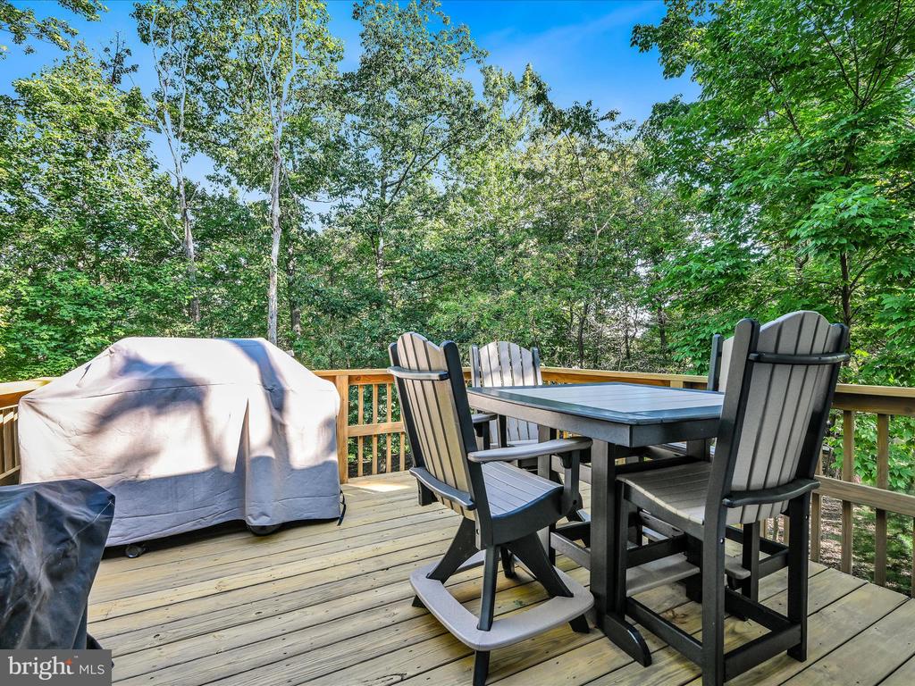 324 COMANCHE DRIVE