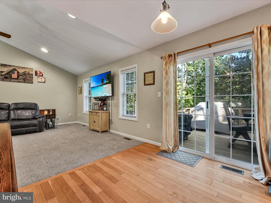 324 COMANCHE DRIVE