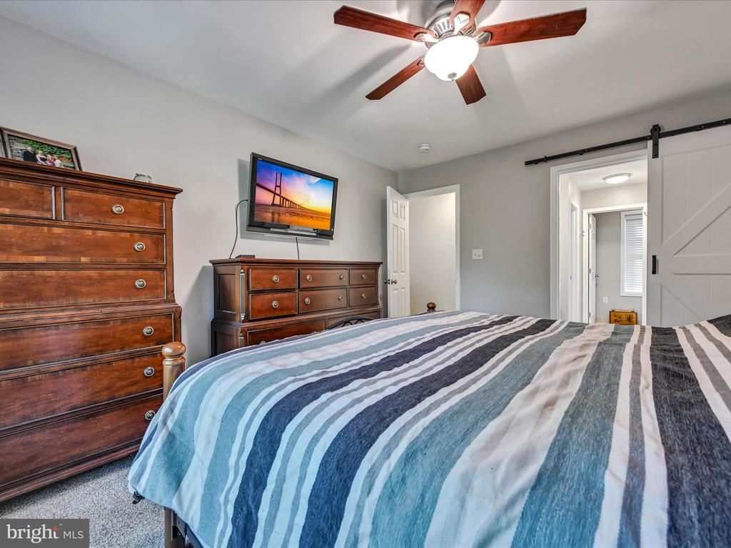 324 COMANCHE DRIVE
