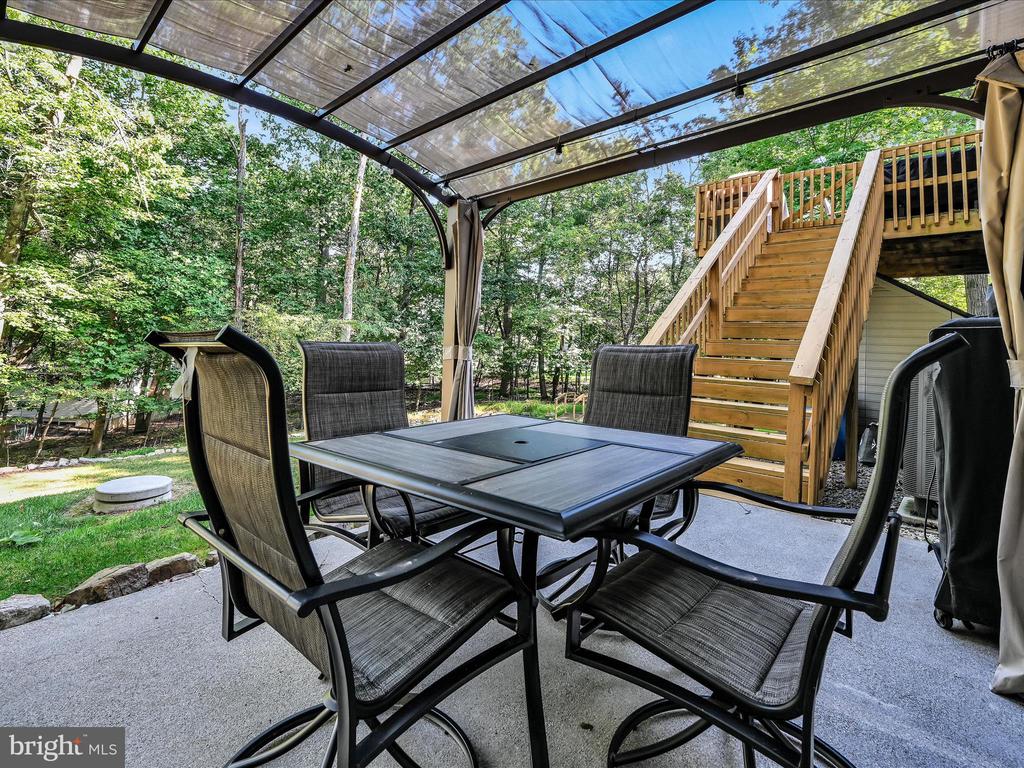 324 COMANCHE DRIVE