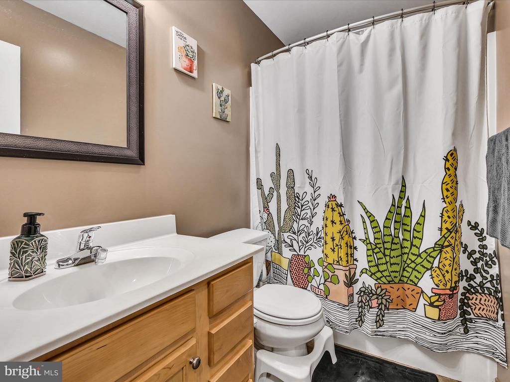 324 COMANCHE DRIVE