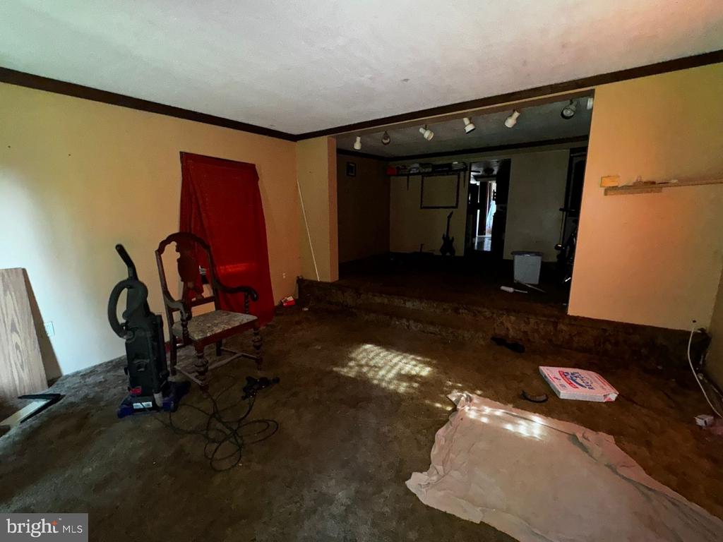 1324 W NORWEGIAN STREET