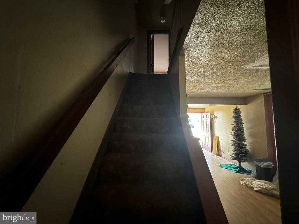 1324 W NORWEGIAN STREET