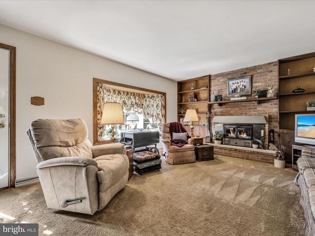 16 CRESTVIEW DRIVE