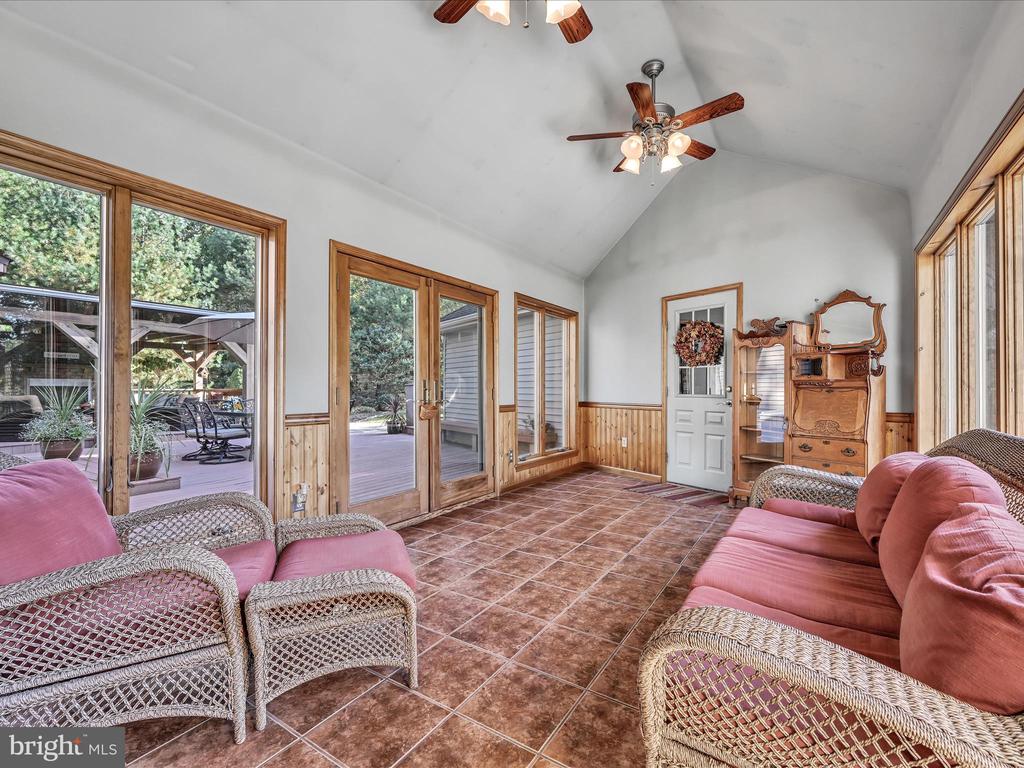 104 COUNTRY VIEW LANE