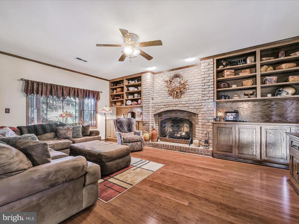 104 COUNTRY VIEW LANE