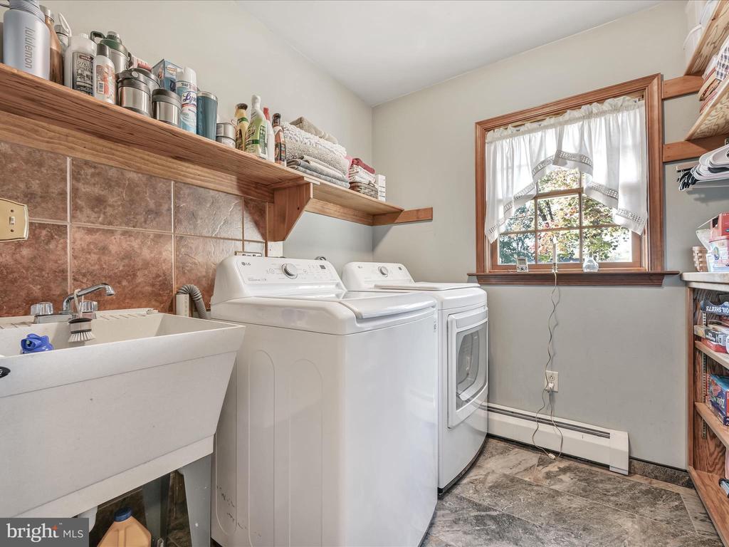 104 COUNTRY VIEW LANE