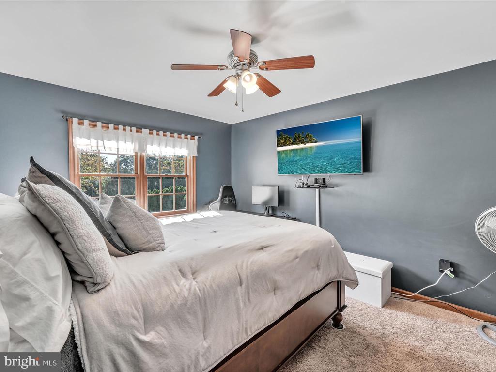 104 COUNTRY VIEW LANE