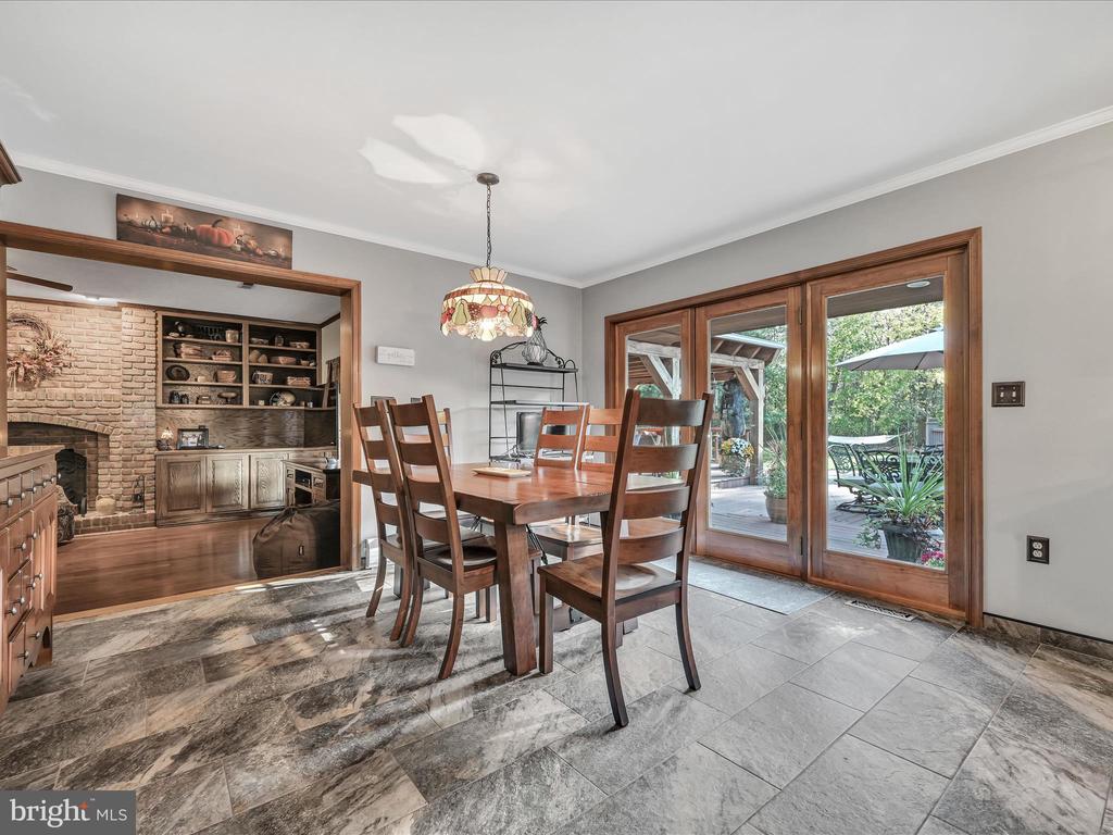 104 COUNTRY VIEW LANE
