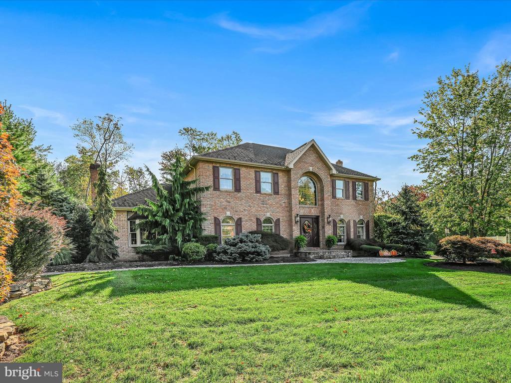 104 COUNTRY VIEW LANE