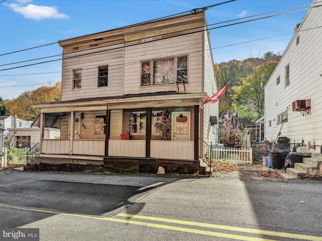 260 MILL CREEK AVENUE