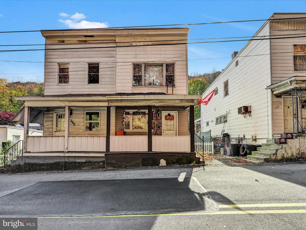 260 MILL CREEK AVENUE