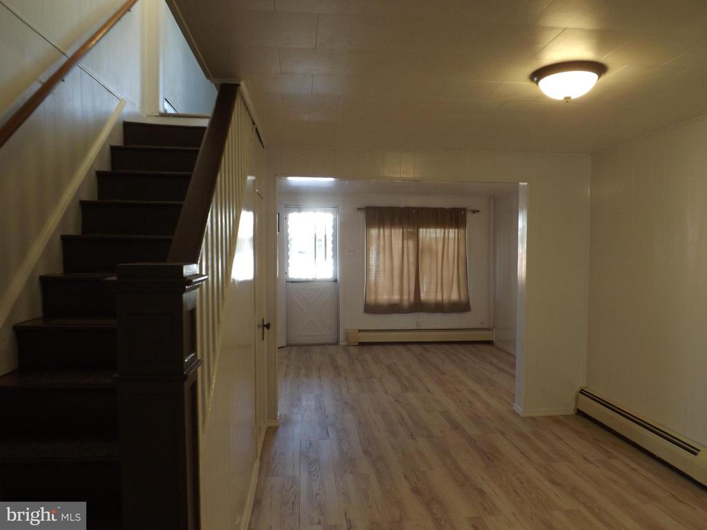 116 S MORRIS STREET