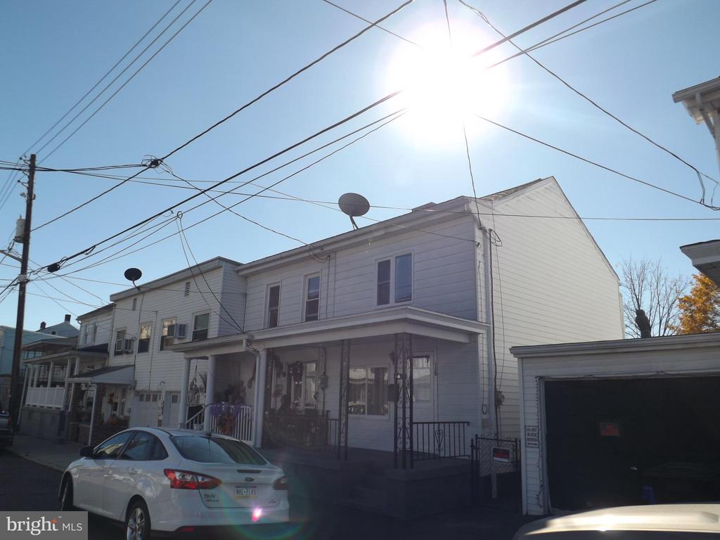 116 S MORRIS STREET