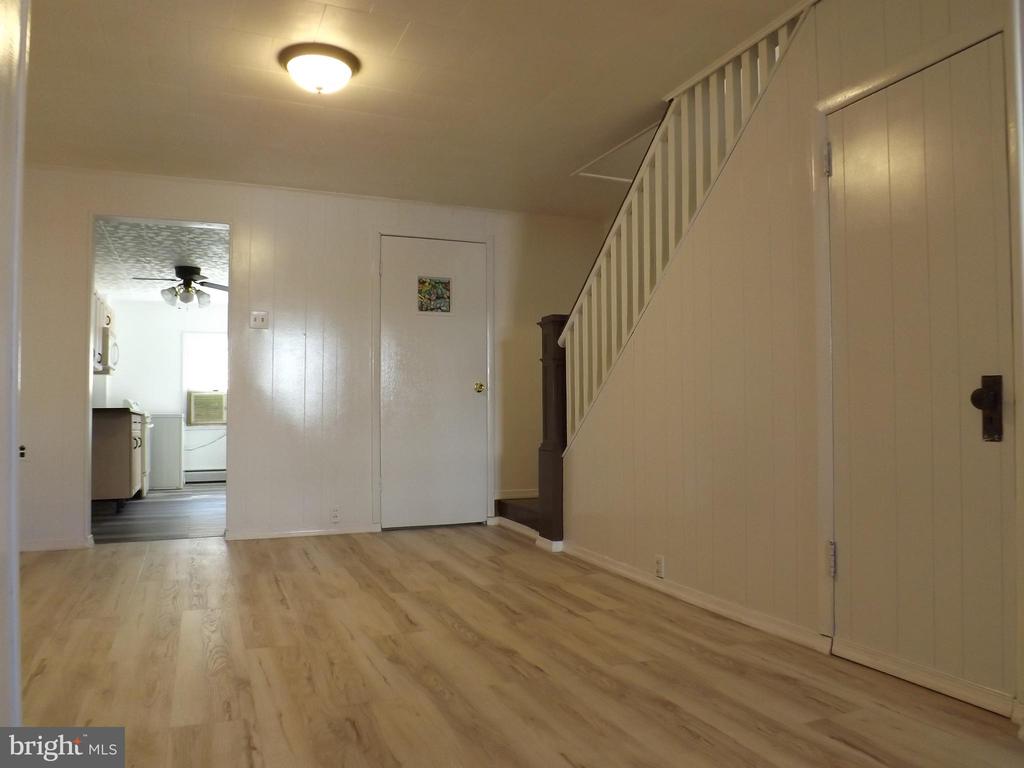 116 S MORRIS STREET