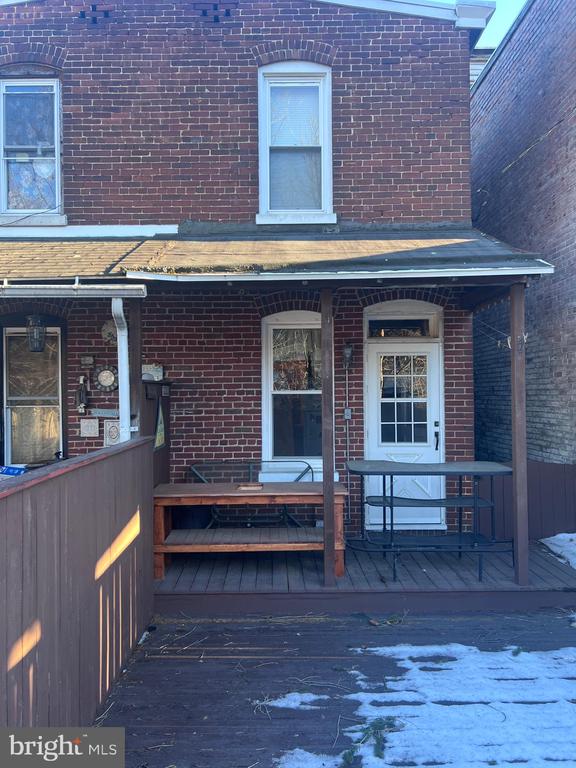 720 W NORWEGIAN STREET