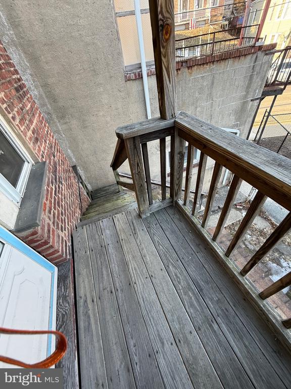 402 BABER STREET