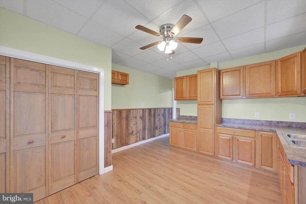 34 N CRESCENT STREET