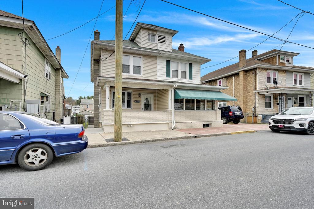 34 N CRESCENT STREET