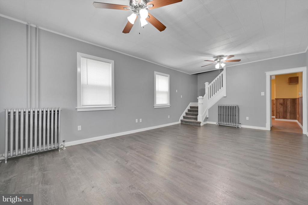 34 N CRESCENT STREET