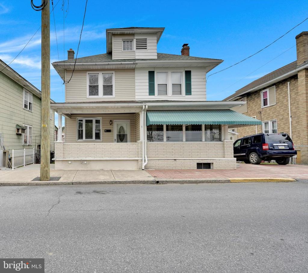 34 N CRESCENT STREET