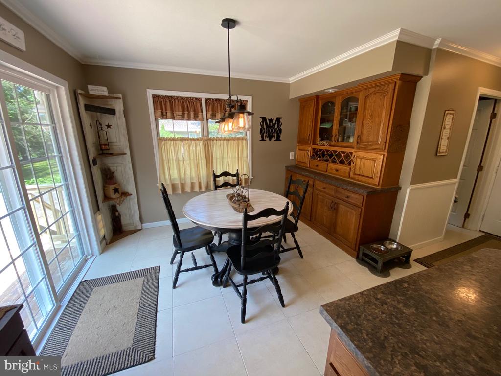 4 TALL OAKS DRIVE