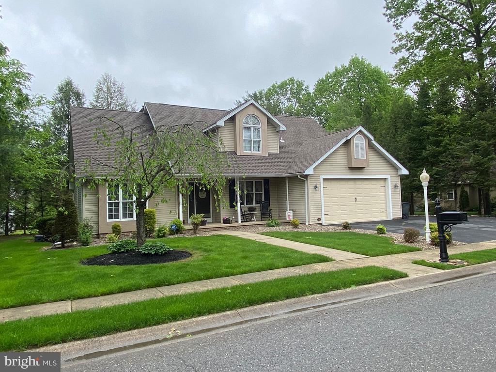 4 TALL OAKS DRIVE