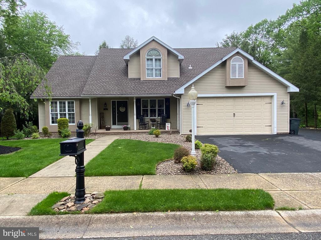 4 TALL OAKS DRIVE