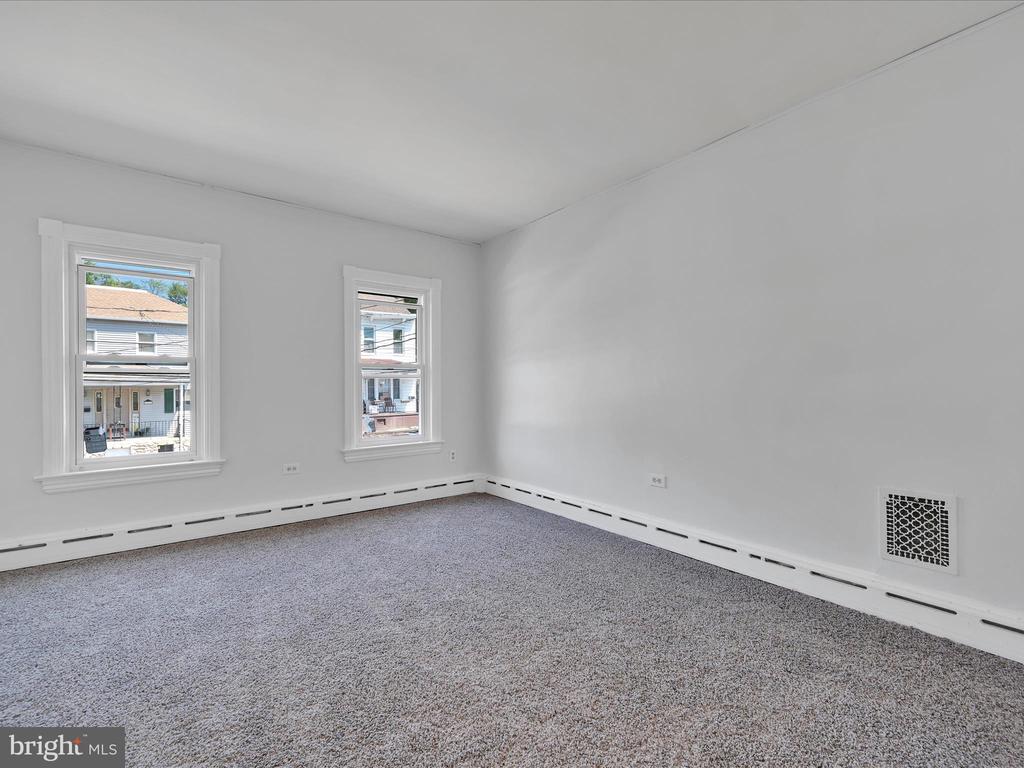 805 POTTSVILLE STREET