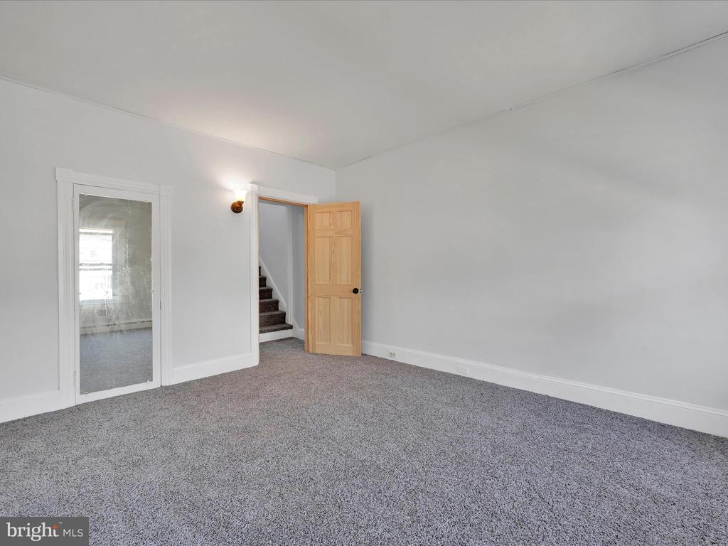 805 POTTSVILLE STREET