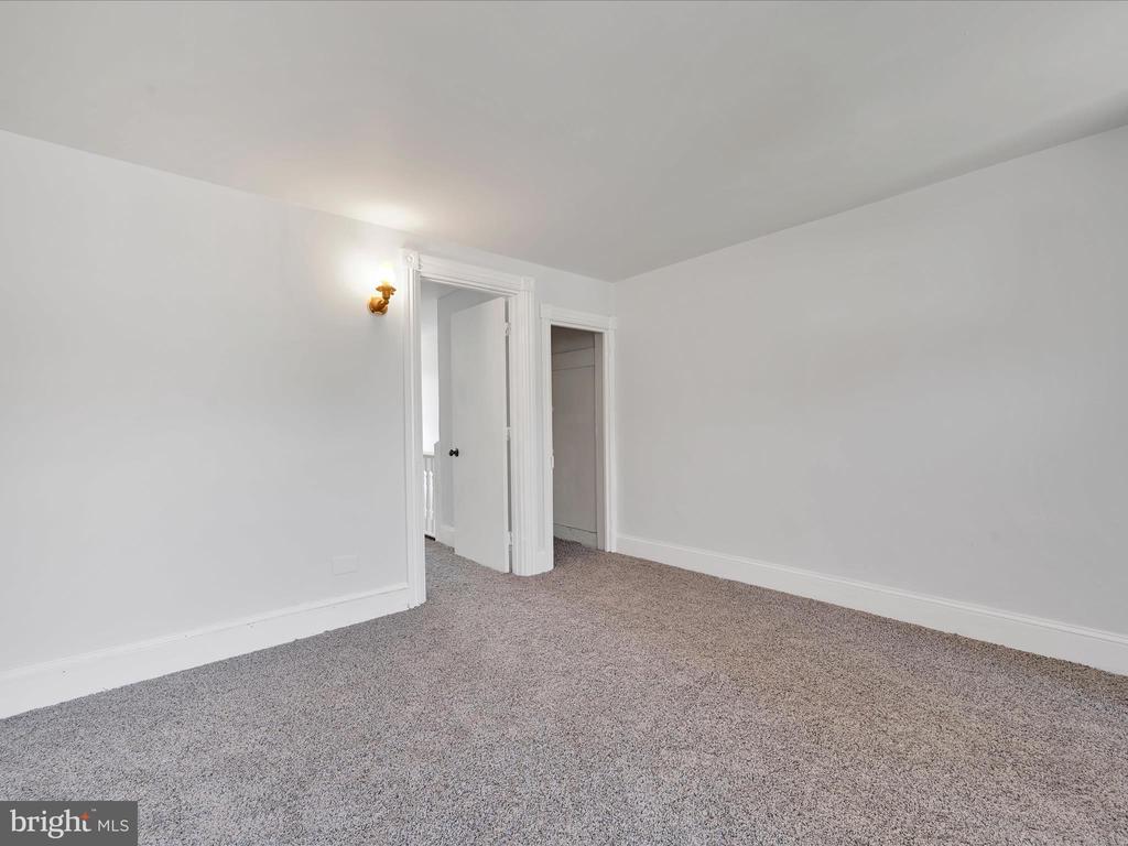 805 POTTSVILLE STREET