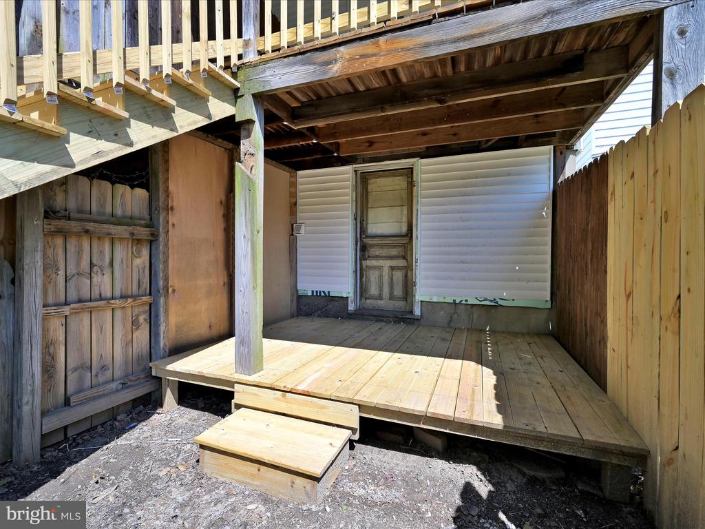 805 POTTSVILLE STREET