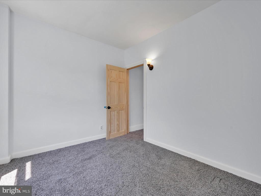805 POTTSVILLE STREET