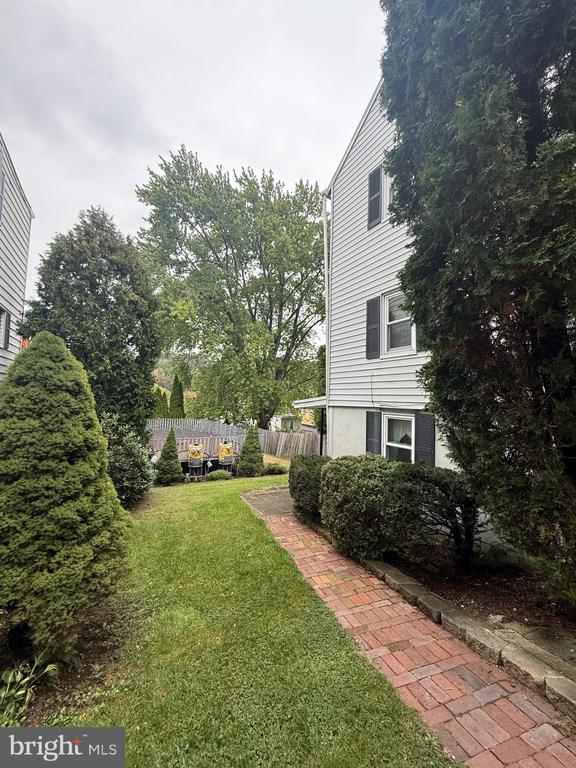 37 E SAVORY STREET