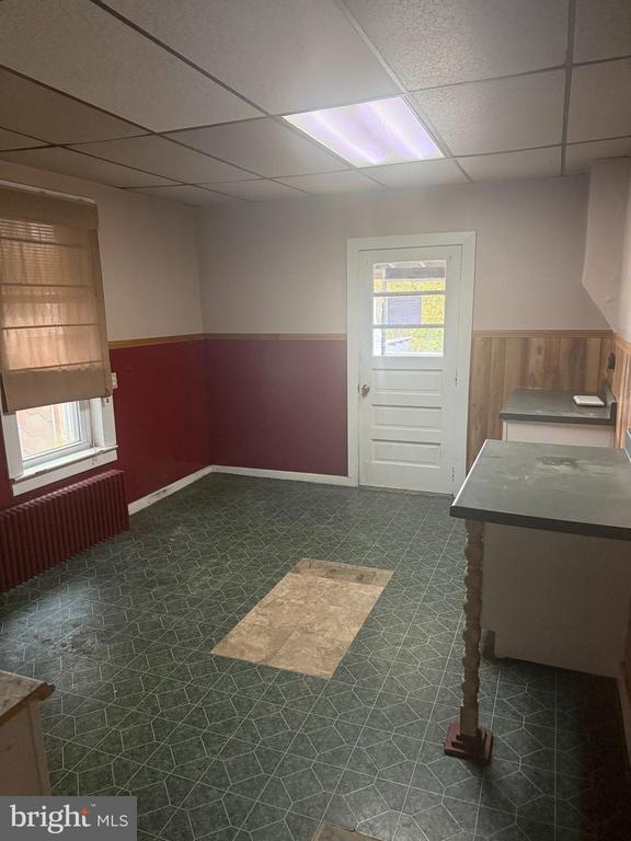 292 N 8TH STREET