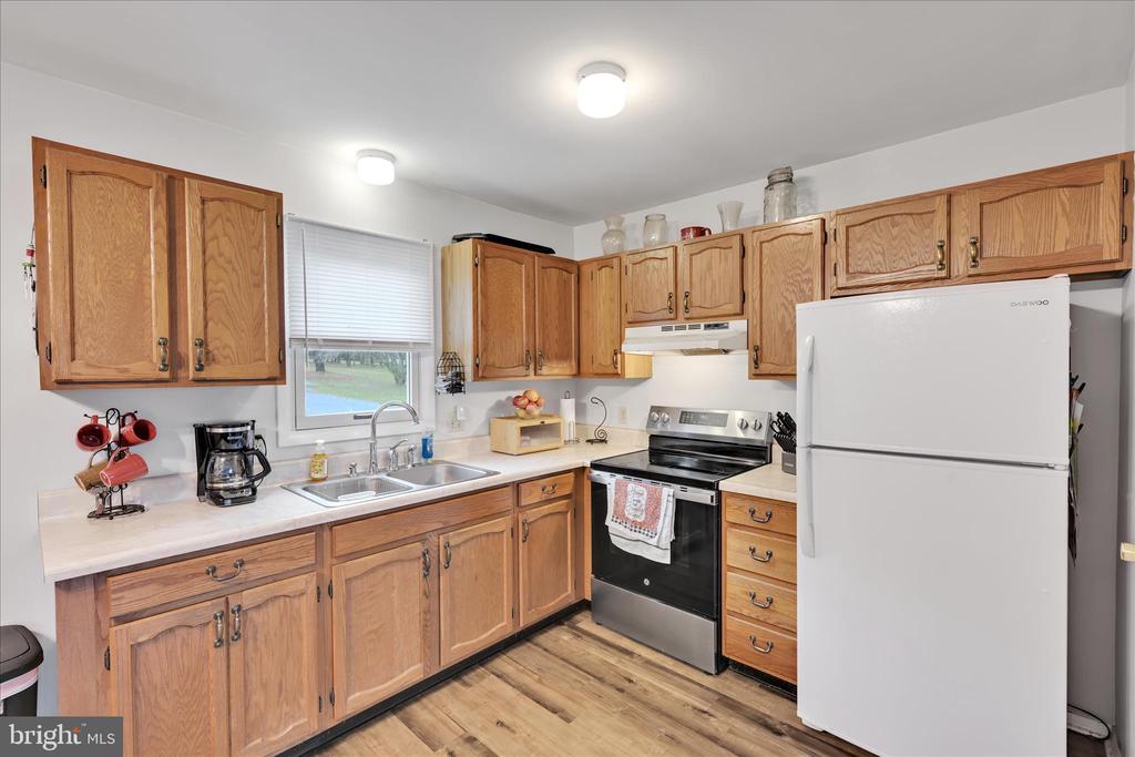 14 BROOKSIDE ROAD